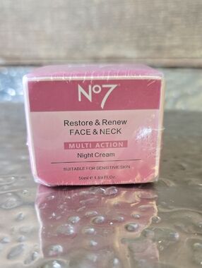 No. 7 Restore & Renew Face & Neck Multi Action Night Cream - NEW